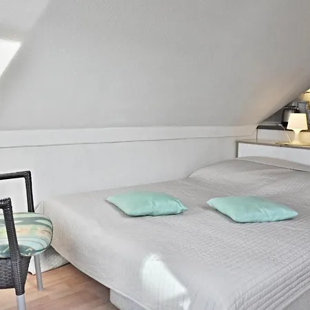 Strandhotel Nr 40 *